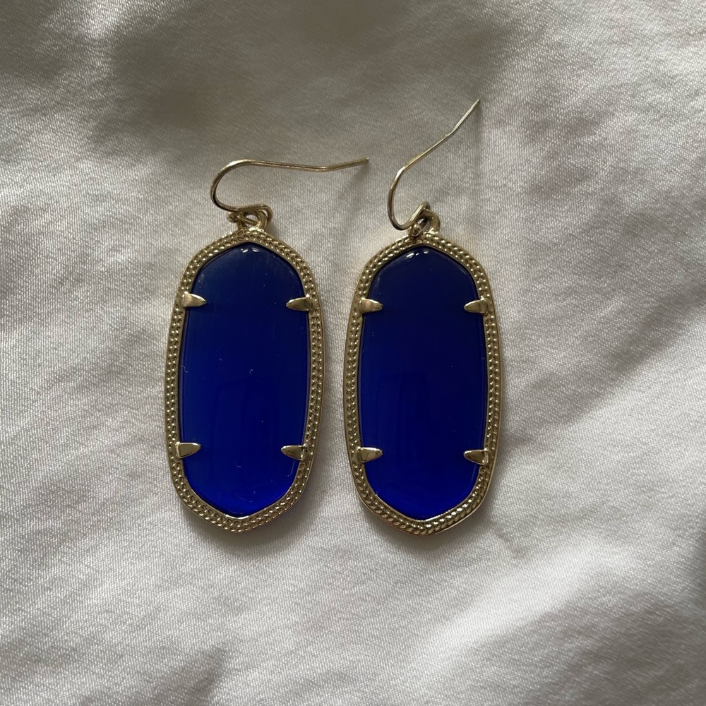 Kendra Scott earrings